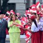 Presiden Prabowo menyambut Presiden Boluarte dengan upacara kenegaraan penuh simbol di Istana Merdeka. (Facebook.com @Setkab RI)